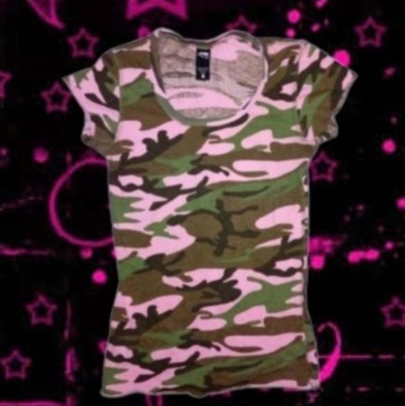 Vintage Y2K Pink Camo Top - Picture 1 of 11
